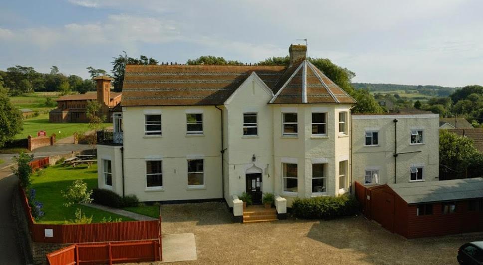 Totland Youth Hostel Exterior photo